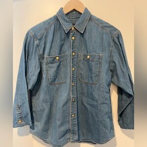 Liz wear Blue Denim Shirt size S